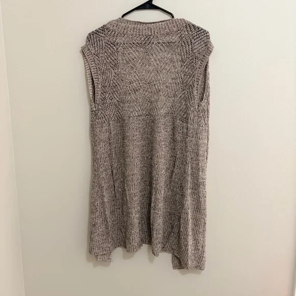 Chico’s Cozy Open-Front Cardigan Vest - Brown Womens size 2 - Picture 4 of 5